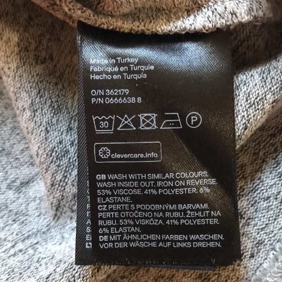 H&M gray sweater size Medium - Picture 13 of 14